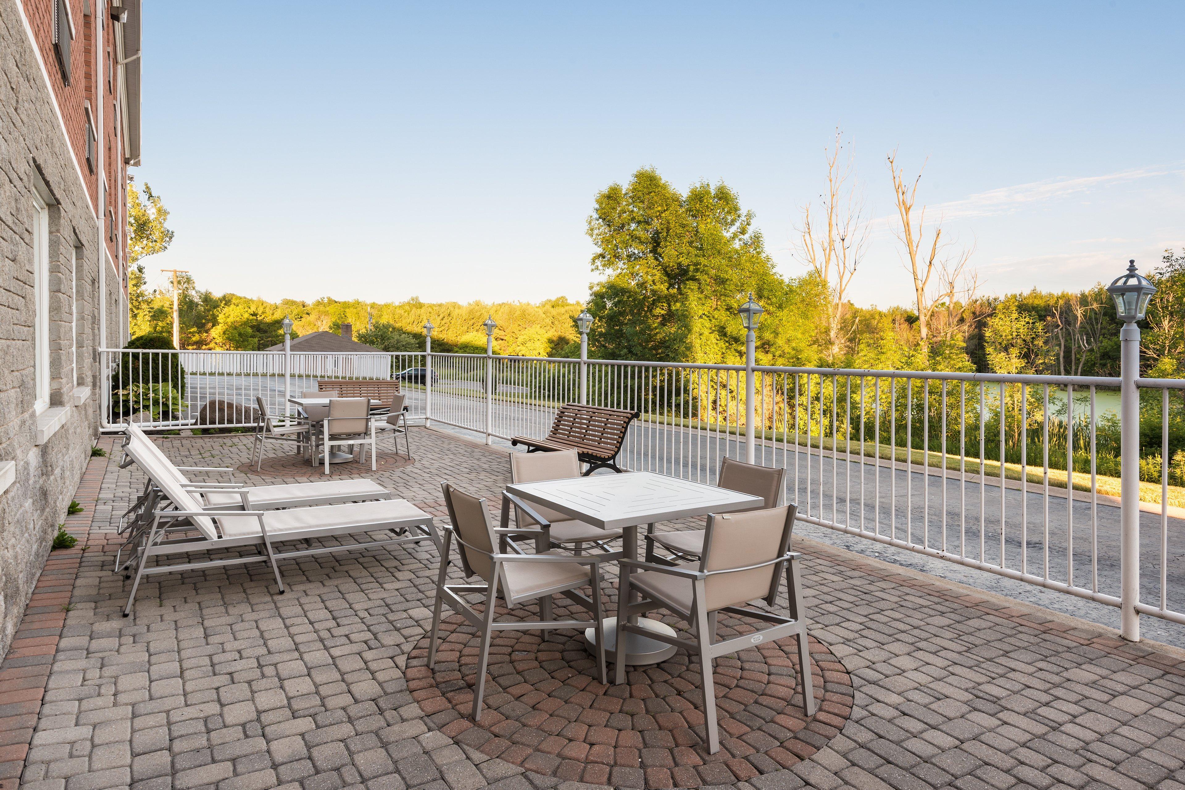 Holiday Inn Express Hotel & Suites 1000 Islands - Gananoque By Ihg Exterior foto